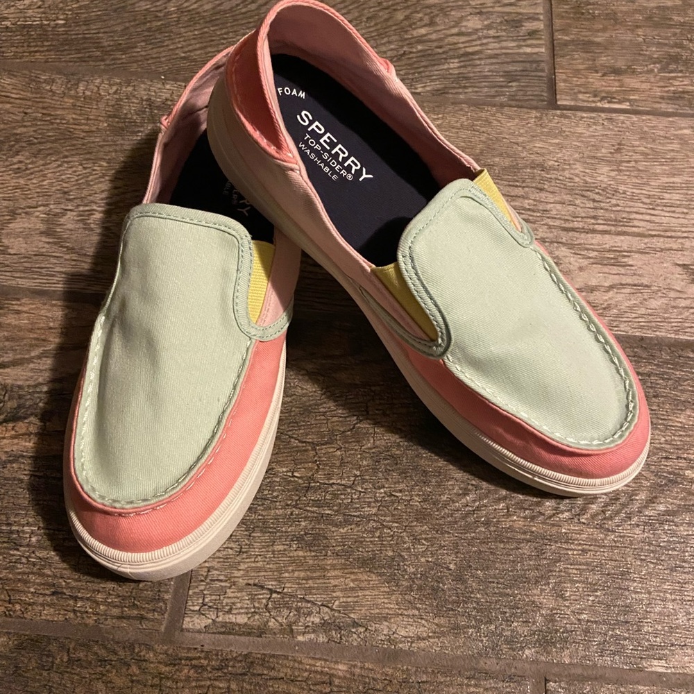 Size 6 sperry kids salty top siders washable shoes